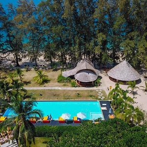 Long Beach Chalet - Sha Extra Plus